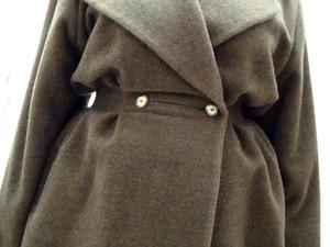 Iconic Nicole Farhi Designer Wool Jacket Brown ( Ladies ) in Cowes