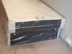 Double Memory foam divan bed and mattress ( brand new) in Ryde