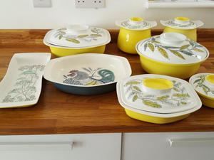 Poole Pottery 'Parsley' Design - 7 Pieces - Collectors in Cowes