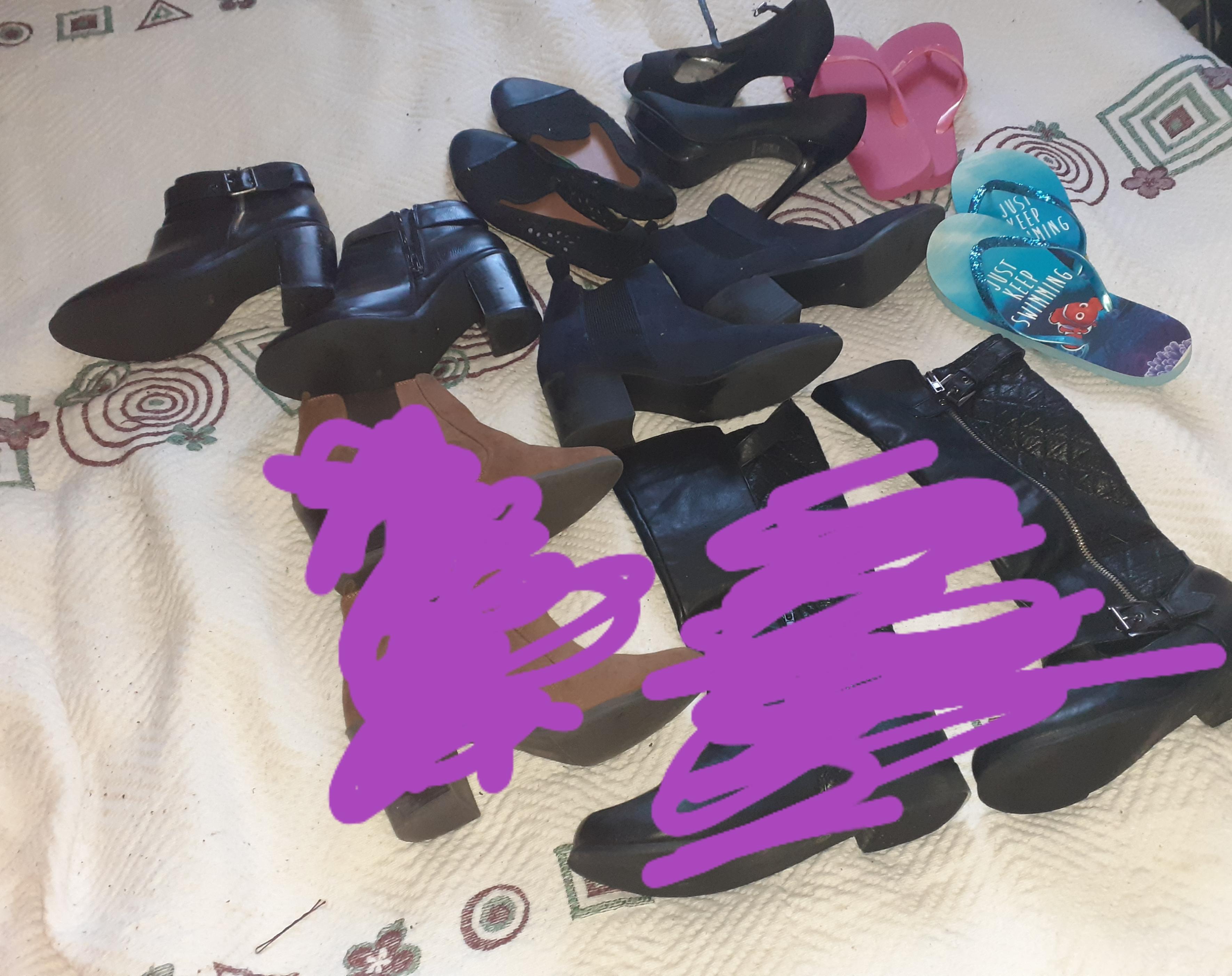 Ladies boots in Ryde