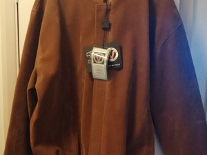 NEW MEN`S FAUX SUEDE XXL in Newport