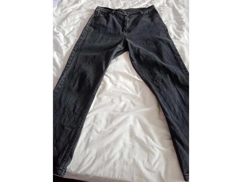 Pair of Cotton Traders jeans blue & black, size 14, £5. in Sandown