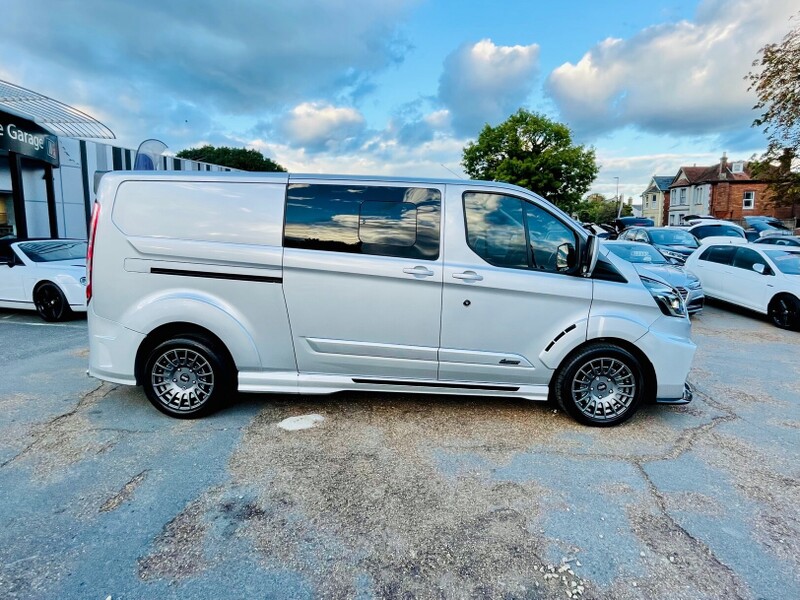 Ford Transit Custom Newport