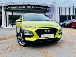 2019 Hyundai Kona Play TGDi - One Owner | Ultra Low Miles