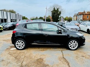 Renault Clio Newport