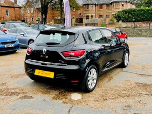 SOLD - WE BUY ANY RENAULT CLIO - isleBUYanyCAR.com