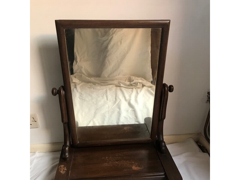 Victorian Dressing Mirror in Totland Bay