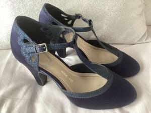 LADIES NAVY SATIN & GLITTER EVENING OCCASION SHOES Size 4 WIDE reduced £8 in Sandown