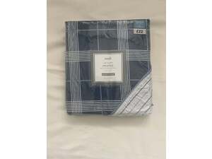 *NEW*  - Dunelm Blue Single Duvet Set - in original packaging in Cowes