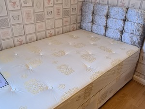 BRAND NEW BED SETS in Ryde