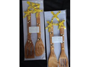Decorative Kitchen Utensils with Bumble Bee design in Newport