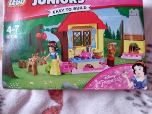 Lego junior  in Ryde