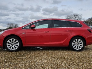2013 Vauxhall Astra SE CDTi Tourer