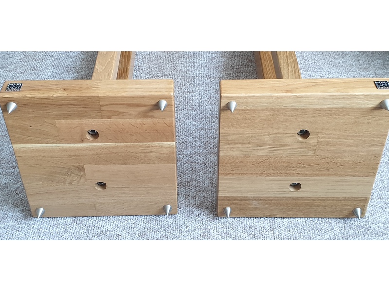 Hi-Fi Racks Speaker Stands
