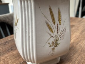 Royal Winton Pottery Vase - Excellent Condition - Wheat in Newport