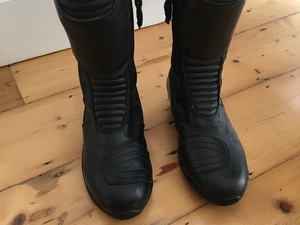 Ladies Motocycle Boots in Bembridge