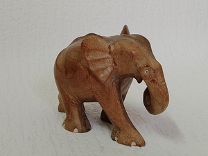 Border Fine Arts, figure of “Mr Worley's Queenie” a pig group in Yarmouth