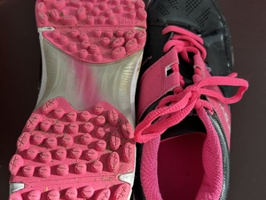 Girls Hockey Boots in Seaview
