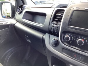 Portsmouth Renault Trafic 2021
