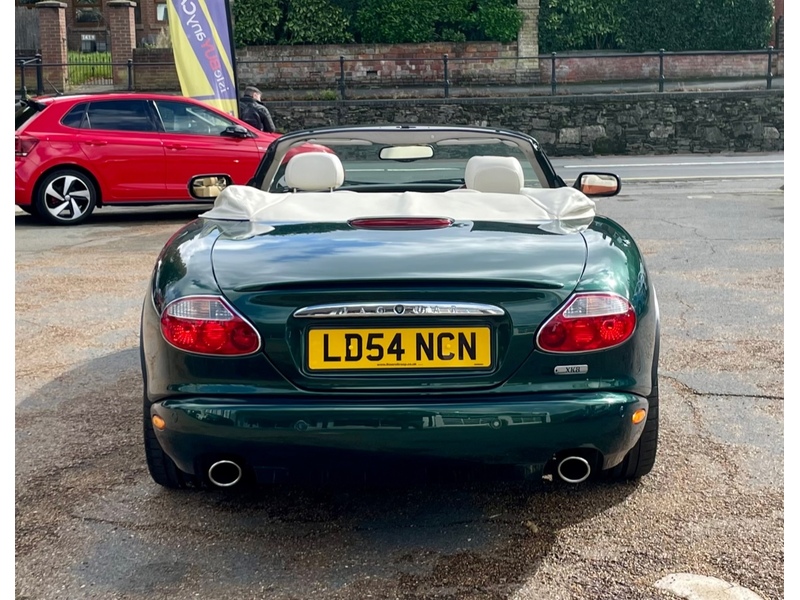 AUTO - 2004 Jaguar XK8 - Stunning Low Mileage Example - Desirable Colour Combination