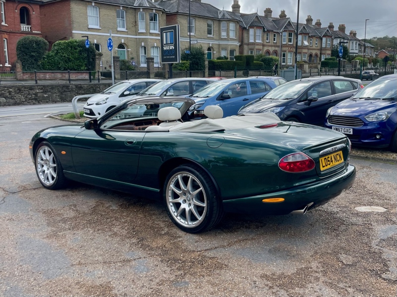 AUTO - 2004 Jaguar XK8 - Stunning Low Mileage Example - Desirable Colour Combination