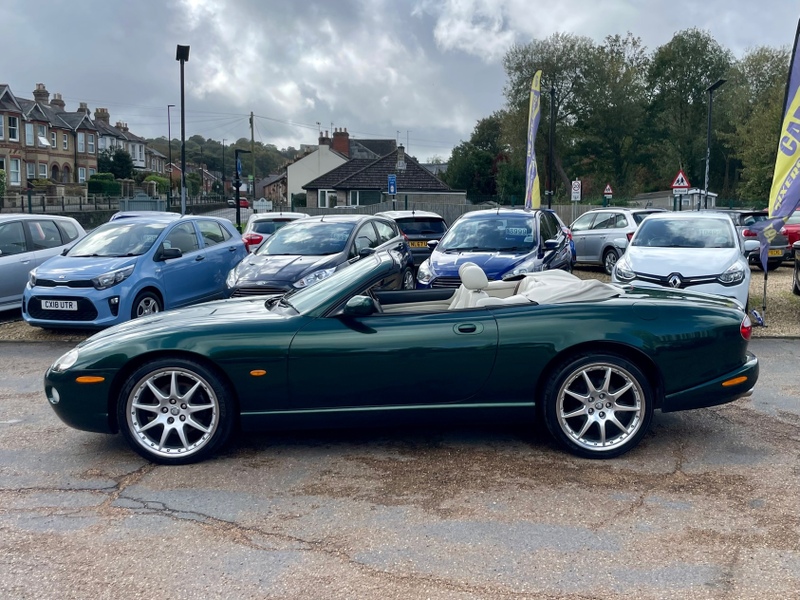 AUTO - 2004 Jaguar XK8 - Stunning Low Mileage Example - Desirable Colour Combination