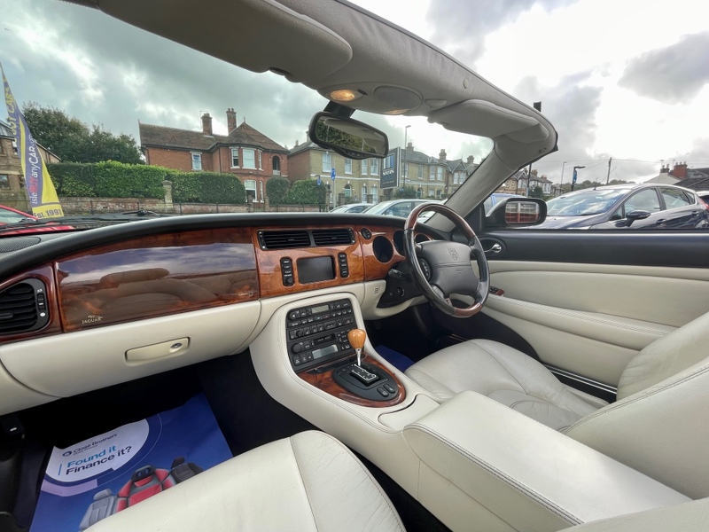 AUTO - 2004 Jaguar XK8 - Stunning Low Mileage Example - Desirable Colour Combination