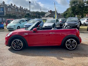 SOLD - WE BUY ANY MINI - isleBUYanyCAR.com