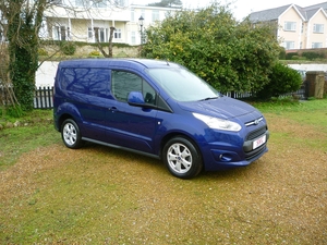 2017 FORD TRANSIT CONNECT LIMITED in Ventnor