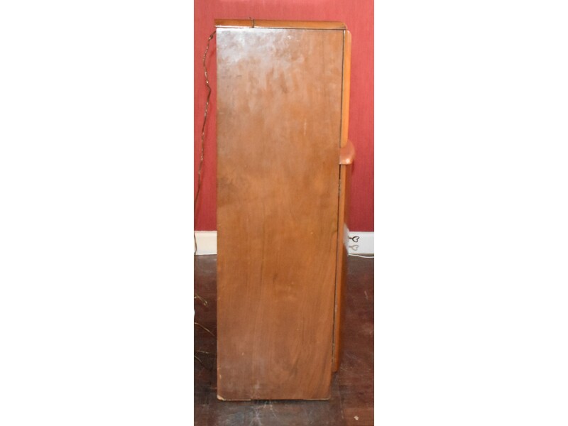 Beautiful Bird's Eye Maple Art Deco Turnidge of London Cocktail Cabinet. VVGC! Other Furniture in Sandown