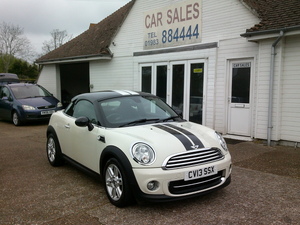 2013/13 Mini Cooper 1.6 Chilli Pack £4,995