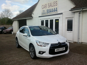 2015/65 Citroen DS 4 1.6 BlueHDi DStyle Nav £5,395