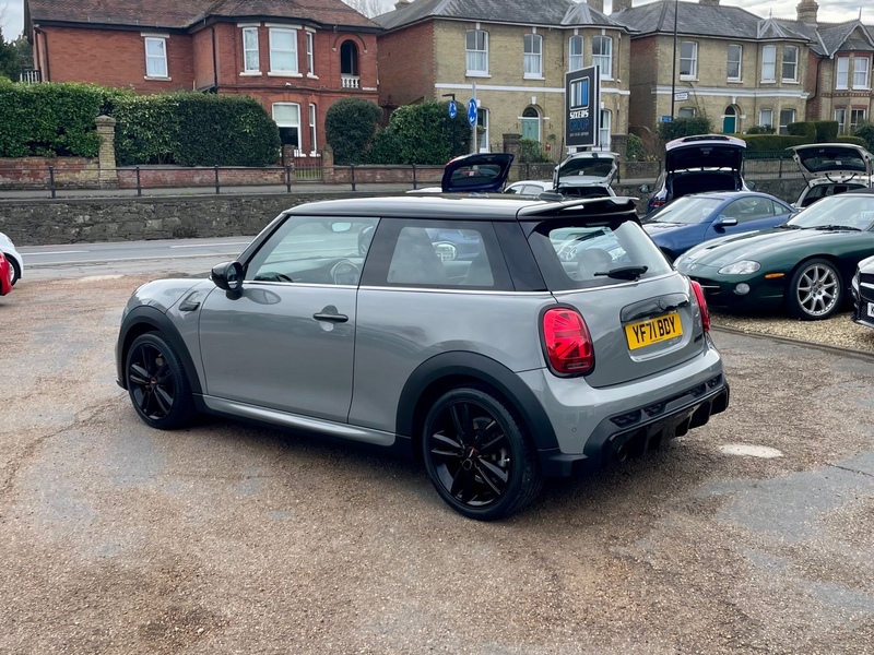 SOLD - WE BUY ANY MINI - isleBUYanyCar.com
