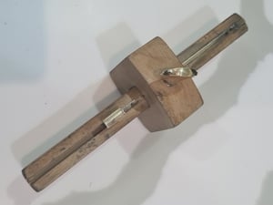 Vintage Elliott Lucas (Elvicta) mortice gauge are wood and brass  in Seaview