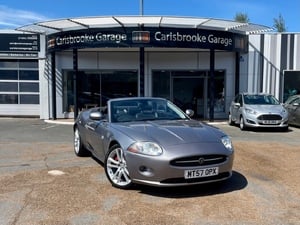 AUTO - 2008 Jaguar XK Convertible 4.2 V8
