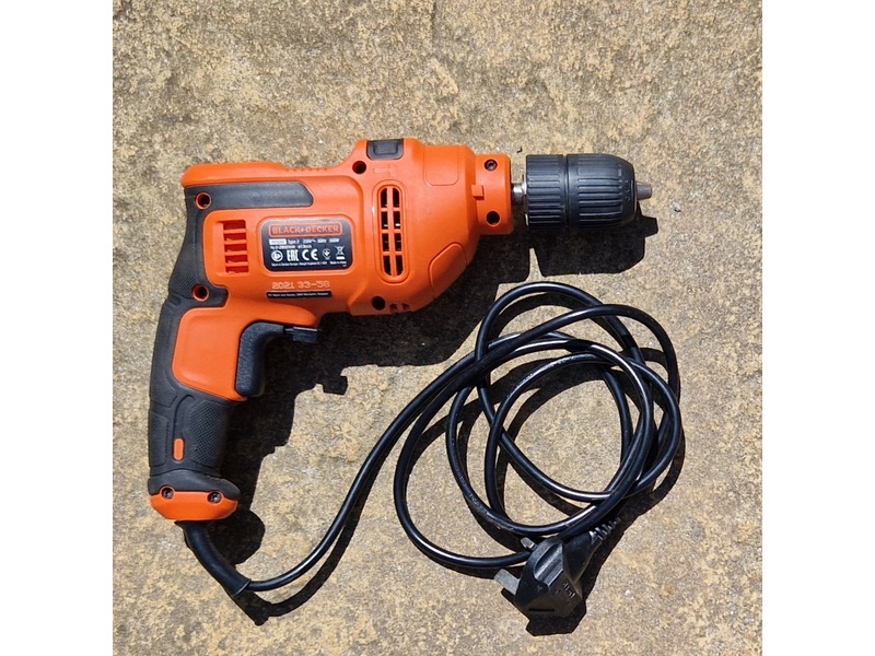 Black & Decker Hammer Drill in Cowes