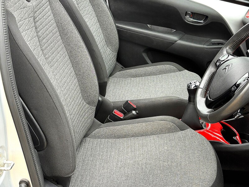 2014 (64) Citroen C1 1.2 PureTech Flair Airscape