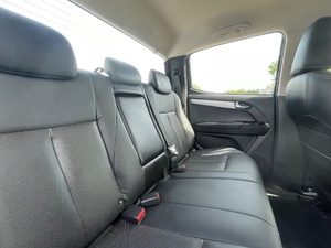 SOLD - WE BUY ANY PICK UP TRUCK - isleBUYanyCar.com   in Newport