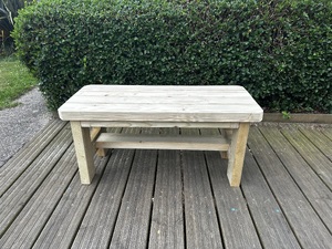 Outdoor Coffee table in Totland Bay