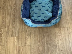 Plush dog bed in Cowes For Sale