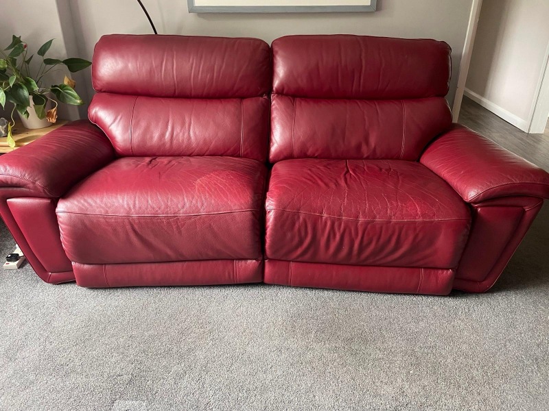 La-z-Boy Reclining Leather Sofa