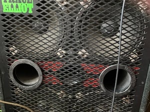 Trace Elliot bass speaker in Ryde