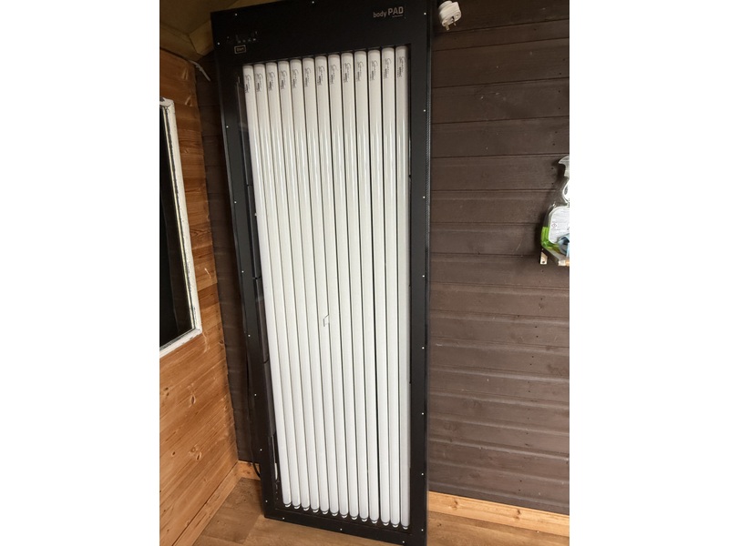 Body Pad tanning solarium in Seaview