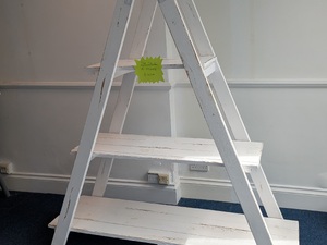 Heritage White 3 Tier Ladder Unit/A Frame. in Cowes