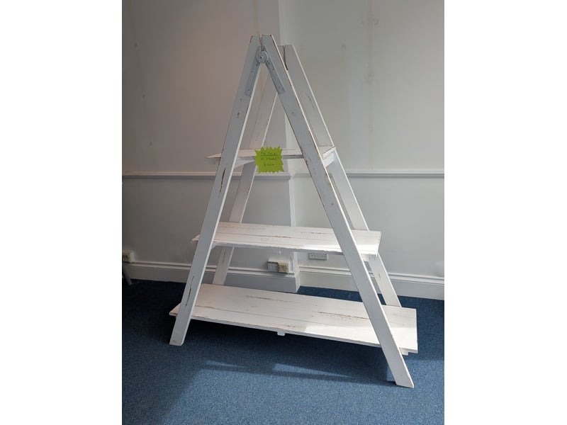 Heritage White 3 Tier Ladder Unit/A Frame. in Cowes