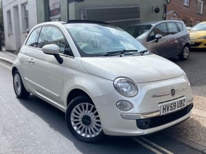 Fiat 500c Lounge 1.2l Petrol 3dr Convertible Finished in Pearlescent ‘Funk’ White