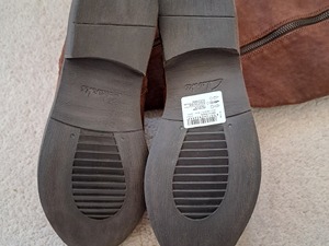 LADIES CLARKS BOOTS SIZE 5.5 D Boots