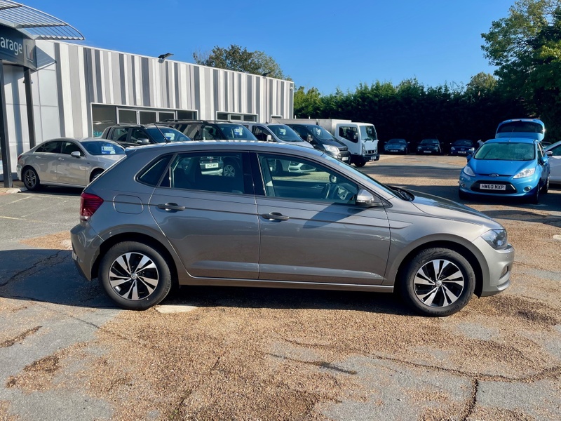 Volkswagen Polo Newport