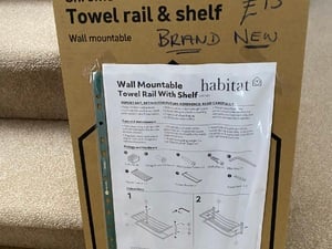 Wall mounted Towel Rail & Shelf in Bembridge
