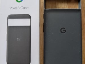 google pixel 8 phone case - new - obsidian in Freshwater